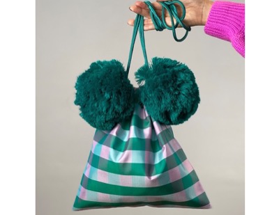 SEE FAA　Pom Pom Bag in Cotton Candy