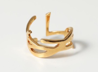 Saint Laurent　オピウム ツイスト YSL メタル カサンドラロゴ 指輪