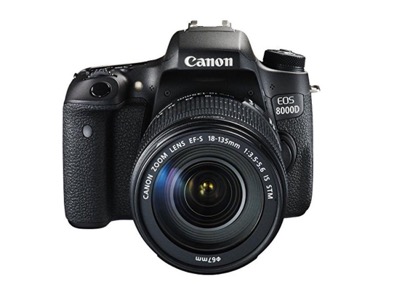 Canon（キヤノン）　EOS 8000D レンズキット