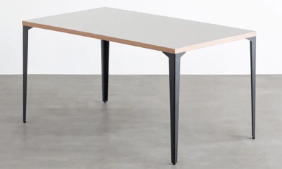 KANADEMONO　THE TABLE / リノリウム × BlackSteel - Solid Pin（サイズ：幅 120 × 奥行 73cm）