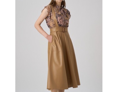 ANAYI（アナイ）　フェイクレザージャンパー スカート