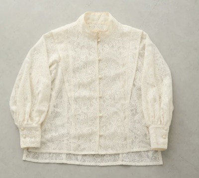 foufou　front tuck lace blouse