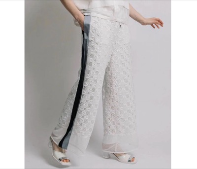 AULA AILA　LACE LINE PANTS