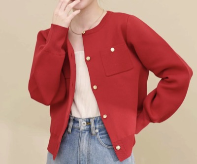 natural couture（ナチュラルクチュール）　ポリニット金釦ポケ付きカーディガン