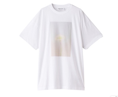 nagonstans（ナゴンスタンス）　Praying with Flowers T/SH Tシャツ