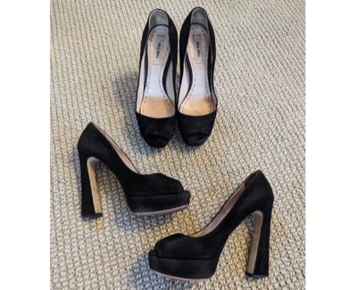 Miu Miu（ミュウミュウ）　Suede Peep Toe Platform Heel