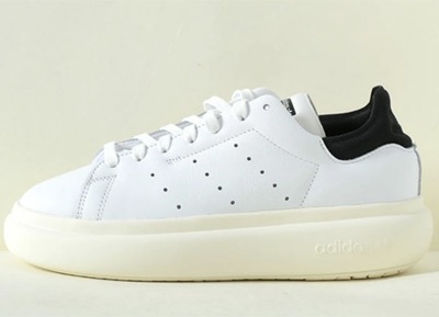 adidas（アディダス）　スタンスミス
