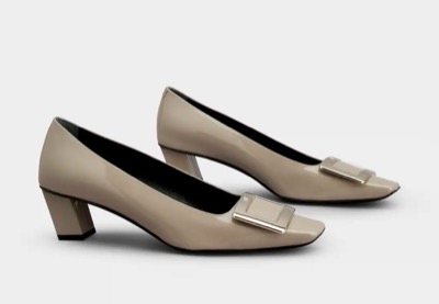 Roger Vivier（ロジェ・ヴィヴィエ）　ベル ヴィヴィエ パテントレザー パンプス