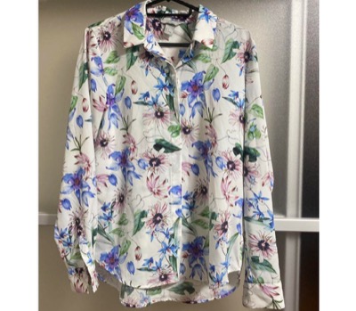 H&M（エイチ＆エム）　花柄 長袖シャツ
