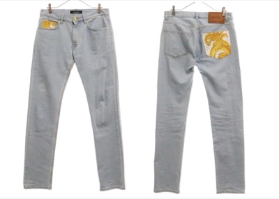 VERSACE（ヴェルサーチ）　STONE WASHED BLUE DENIM PANTS