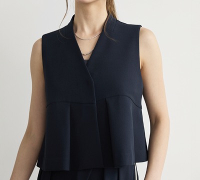 LOUNIE（ルーニィ）　ショートペプラムジレ