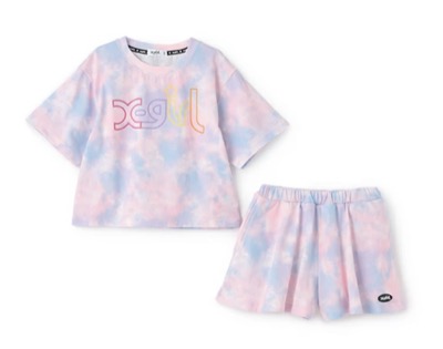 X-girl Stages（エックスガールステージズ）　ロゴタイダイ半袖T+ショートパンツセット