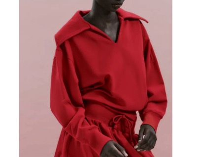 ZARA（ザラ）　SWEAT COURT À GRAND COL Rouge
