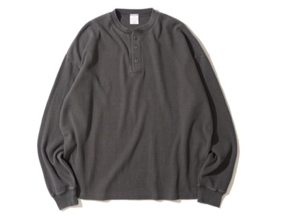 ADPOSION（アドポーション）　THERMAL PIGMENT HENRY NECK T-SHIRT