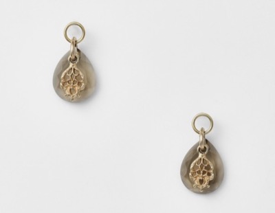 agete（アガット）　K5スモーキークォーツピアスチャーム