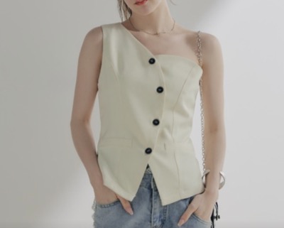 ECREL（エクレール）　アーチワンショルベスト