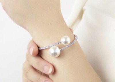 OSEWAYA　ダブル パール ラインストーン バングル