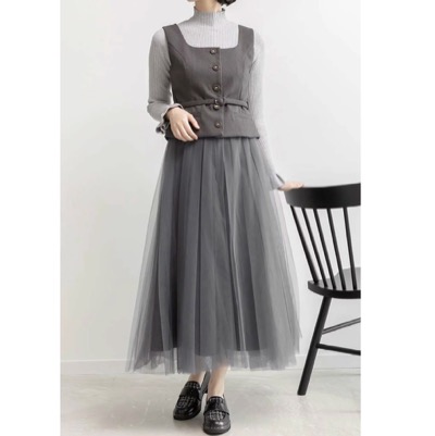 RANDA(ランダ) スクエアネックジレ&チュールスカート