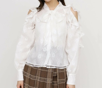 ROYAL PARTY(ロイヤルパーティ) レースコールドショルダーリボンブラウス