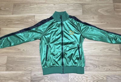 PUMA（プーマ）　ストライプデザインのジップアップジャケット