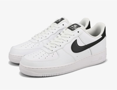 NIKE（ナイキ）　 WMNS AIR FORCE 1 '07