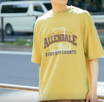 niko and...（ニコアンド）　アソートカレッジロゴTシャツ