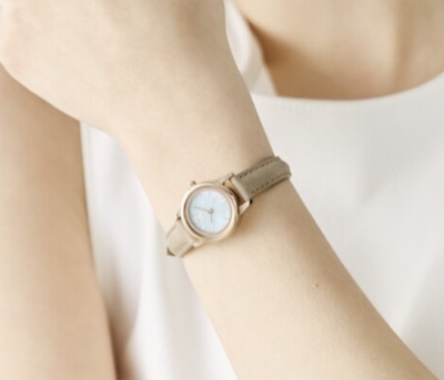 ete（エテ）　ソーラーウォッチ