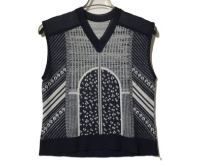 Mame Kurogouchi（マメクロゴウチ）　Osmanthus Motif Jacquard Knitted Vest