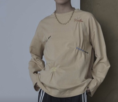 miette（ミエット）　ランダム刺繍ロンT