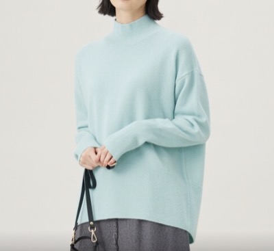 自由区　ウールカシミヤブレンドハイネック ニット