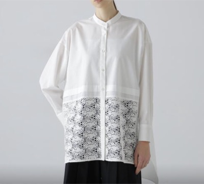 ADORE（アドーア）　レーシーヘムブラウス