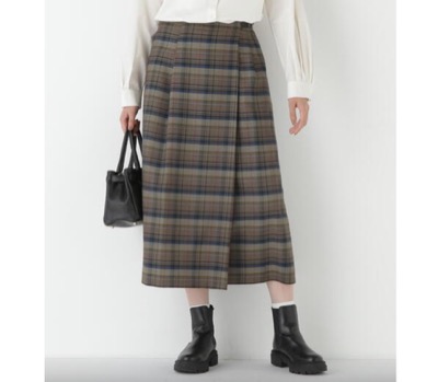 human woman（ヒューマンウーマン）　先染めチェックキルト風スカート