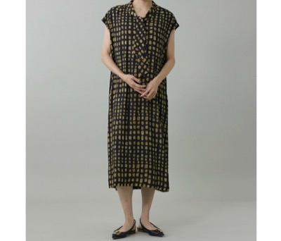 INED(イネド) デフォルメチェックボウタイワンピース