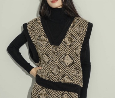 NEUNA（ヌナ）　JQGニットベスト