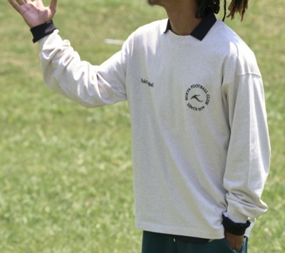 Bukta（バクタ）　ヘビー天竺ロゴロンTEE