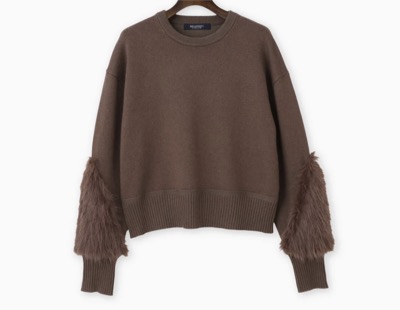 BEATRICE(ベアトリス) 袖ファーベーシックニット