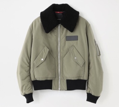 LOVELESS（ラブレス）　ボアカラーフライトブルゾン