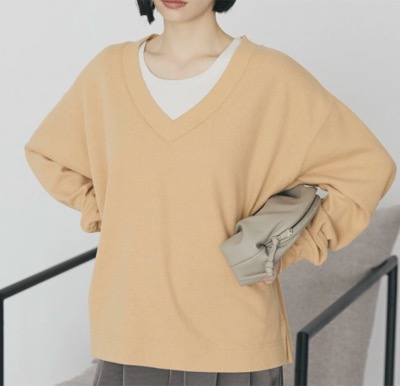 AMERICAN HOLIC（アメリカンホリック）　Vネックスムース起毛プルオーバー