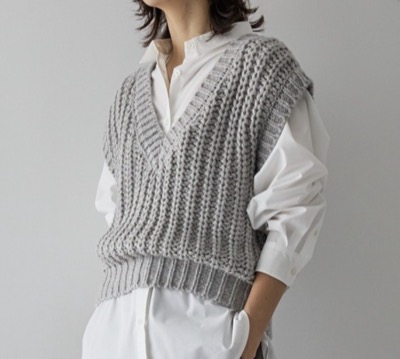 AMERICAN HOLIC（アメリカンホリック）　ローゲージVネックニットベスト