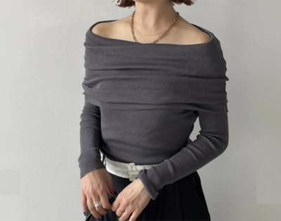 HANNE（アン）　オフショルダーニットトップス
