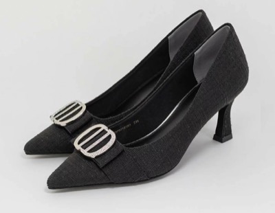 RANDA（ランダ）　ビジューパーツポインテッドトゥパンプス