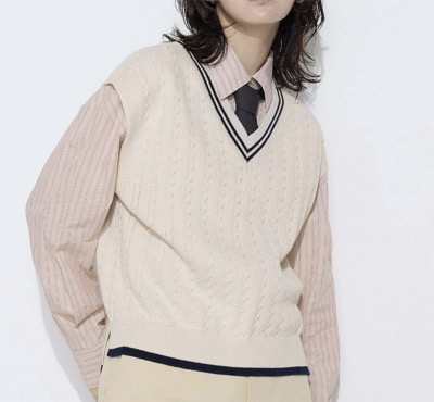 COMME CA Wardrobe（コムサ ワードローブ）　ケーブル編 ニットベスト