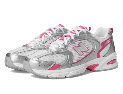 New Balance（ニューバランス）　530 "Silver Metallic / Dragon Berry" スニーカー