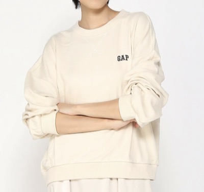 GAP（ギャップ）　ミニ GAPロゴスウェット・トレーナー