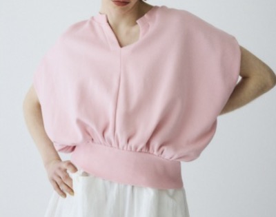 HeRIN.CYE(ヘリンドットサイ) V neck box cut vest