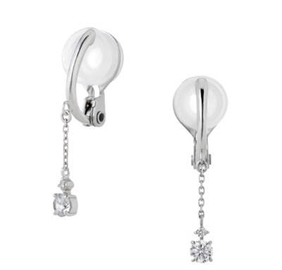 va vendome aoyama(ヴイエーヴァンドームアオヤマ) キュービックジルコニア イヤリング