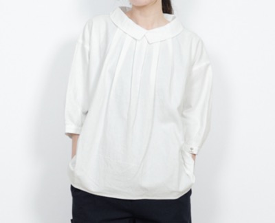 KEY MEMORY(キーメモリー) Overlap collar blouse