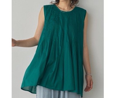 hunch(ハンチ) PINTUCK SLEEVELESS BLOUSE