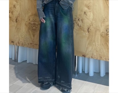 Ameri（アメリ）　WIDE SIDE TUCK PAINT DENIM PANTS