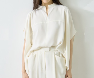 STUDIOUS(ステュディオス) BACK SATIN DRAPE BLOUSE
